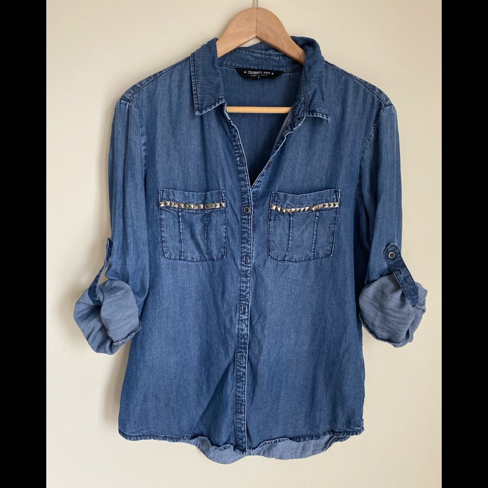 Celebrity pink Denium Tencil button down top